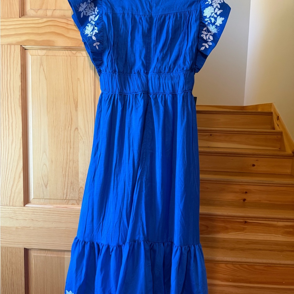 Tuckernuck Blue Dress with White Floral Accents - Picture 4 of 4